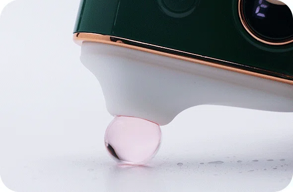 Macro shot demonstrating the powerful yet gentle air-pulse technology on a delicate surface.